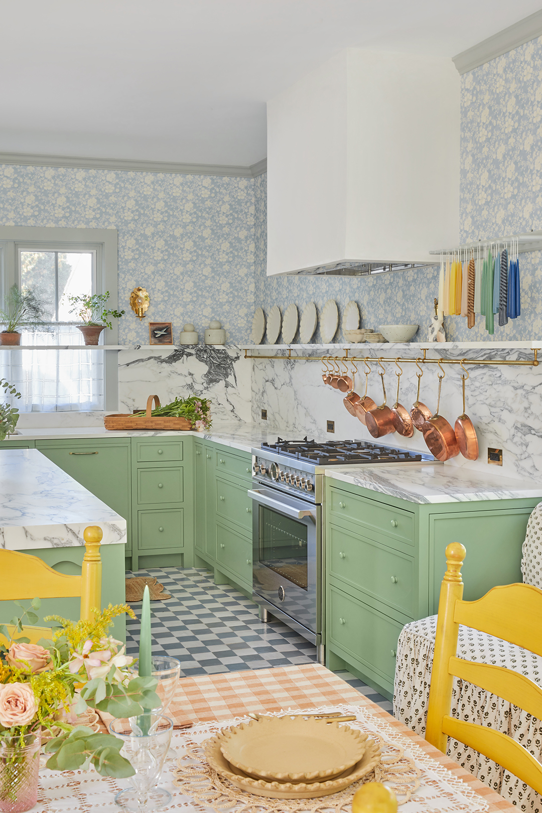 green kitchen cabinets