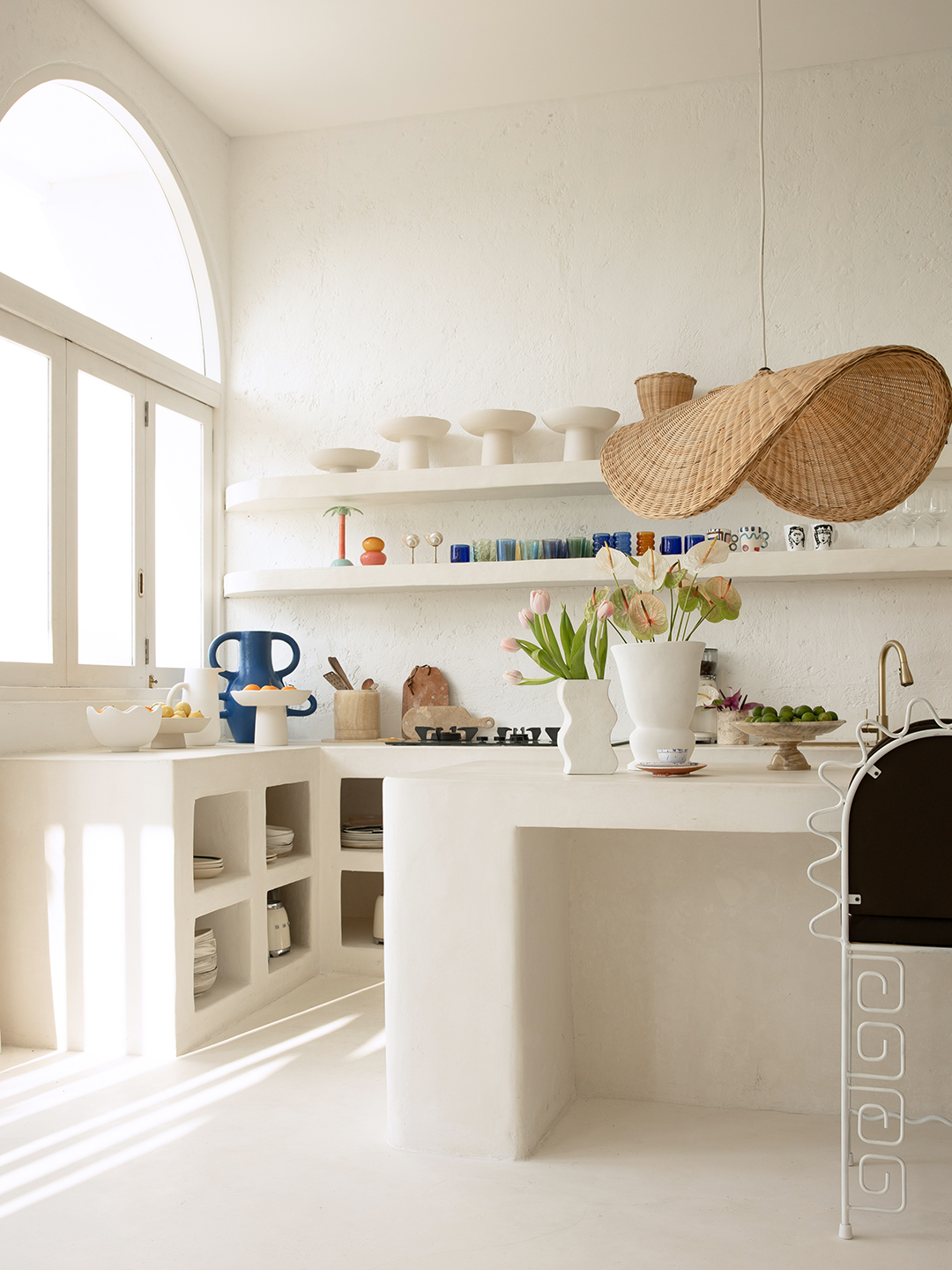 airy white kitchen