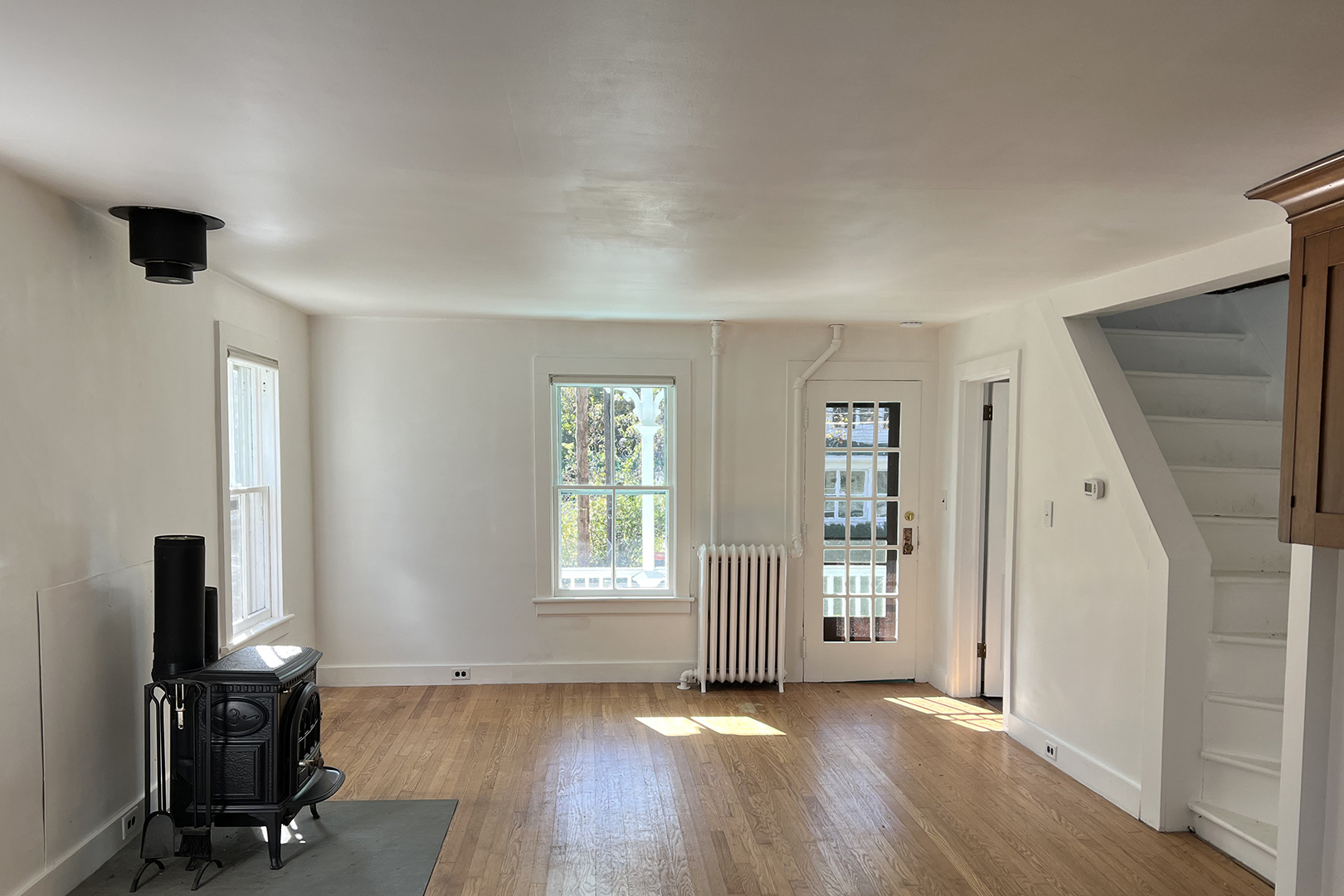 small cottage living room