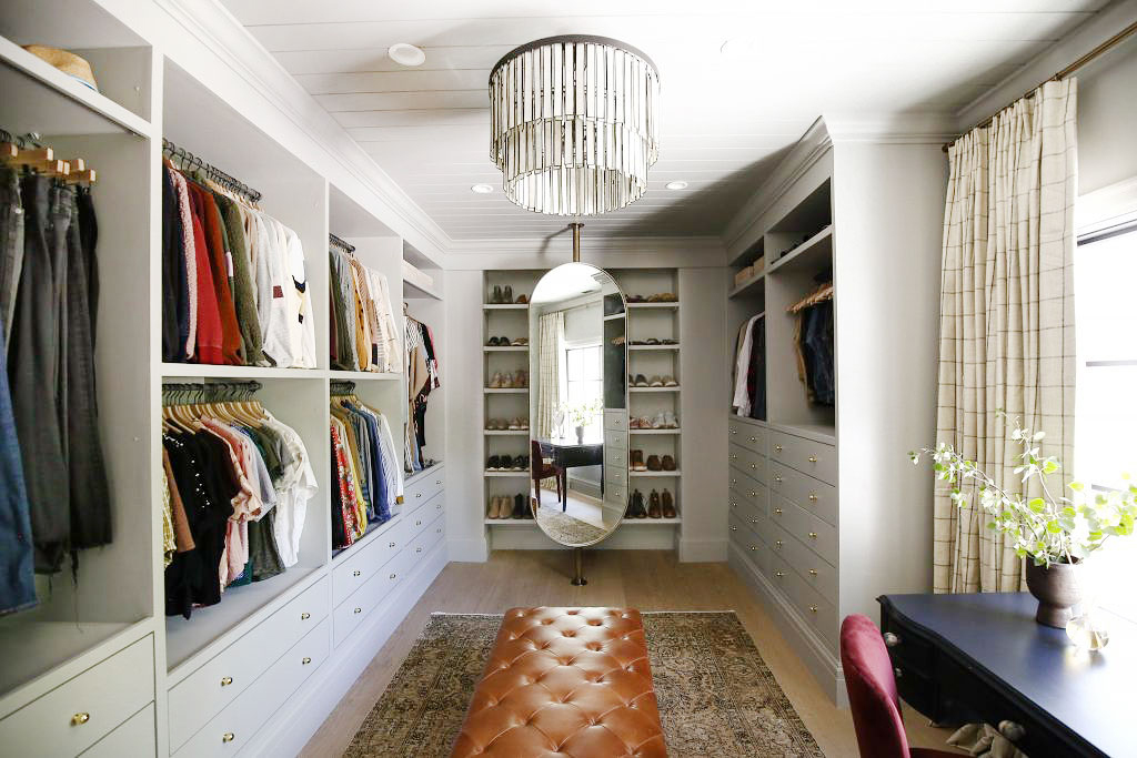 walk in closet