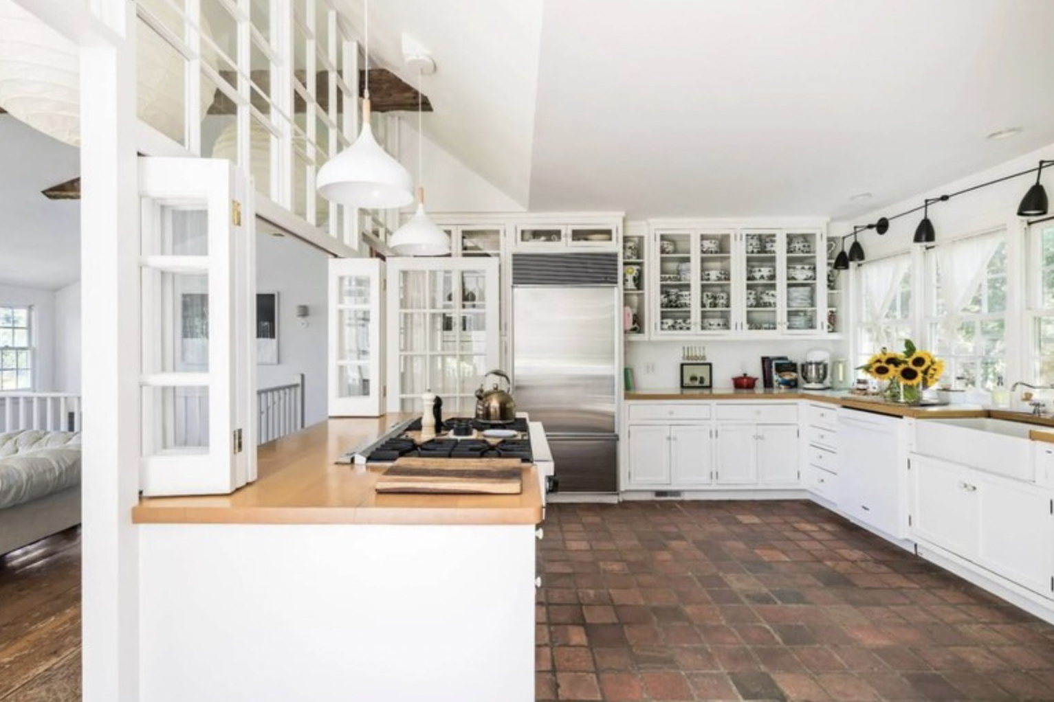 white kitchen with windows