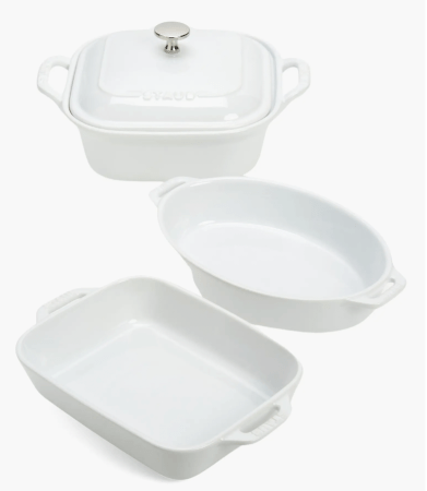  white dishes