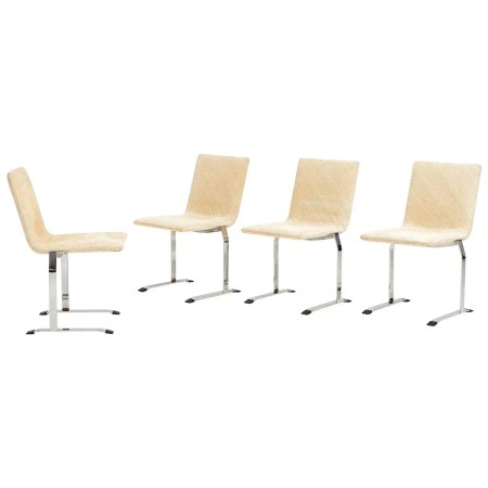  white chairs