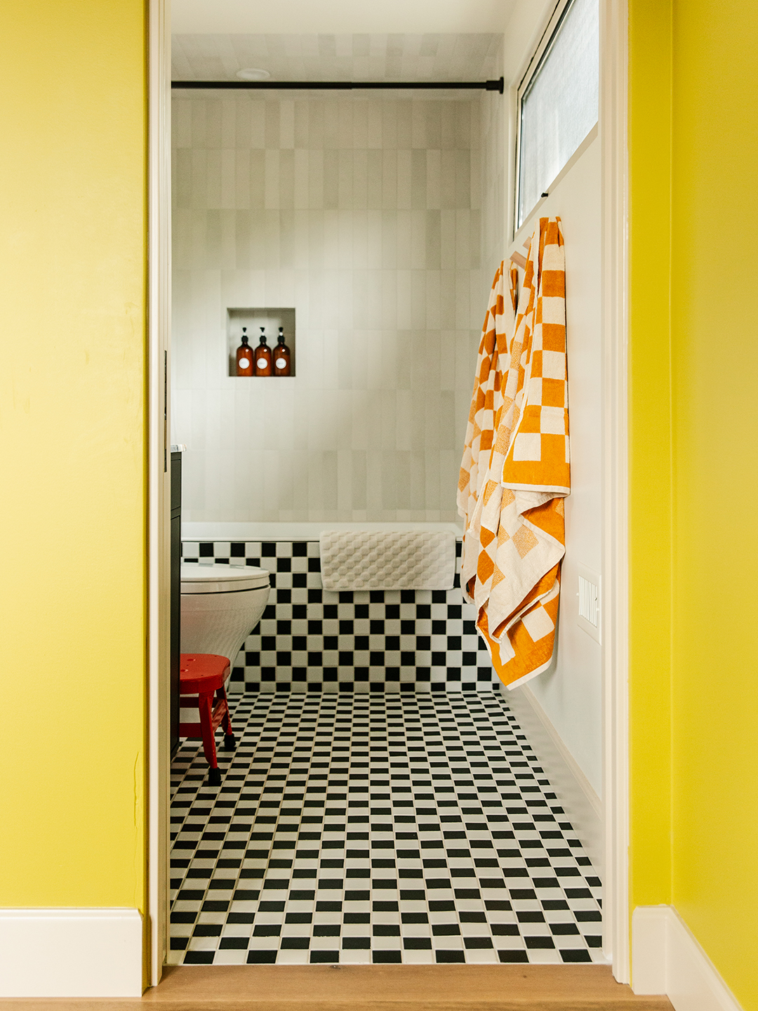 checkered bathroom tile