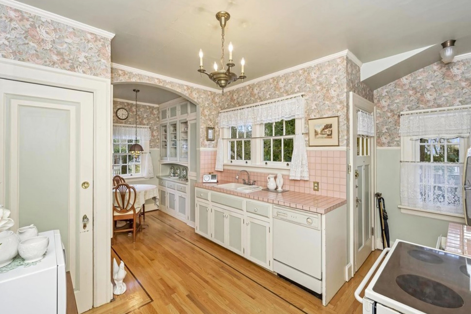 kitchen with floral wallpaper
