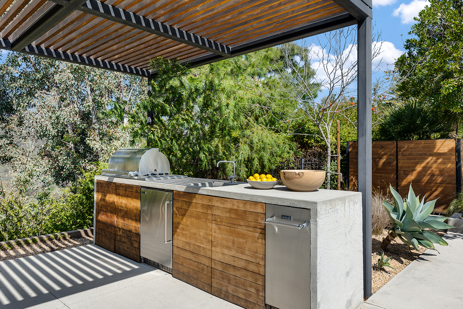 rustic outdoor kitchen