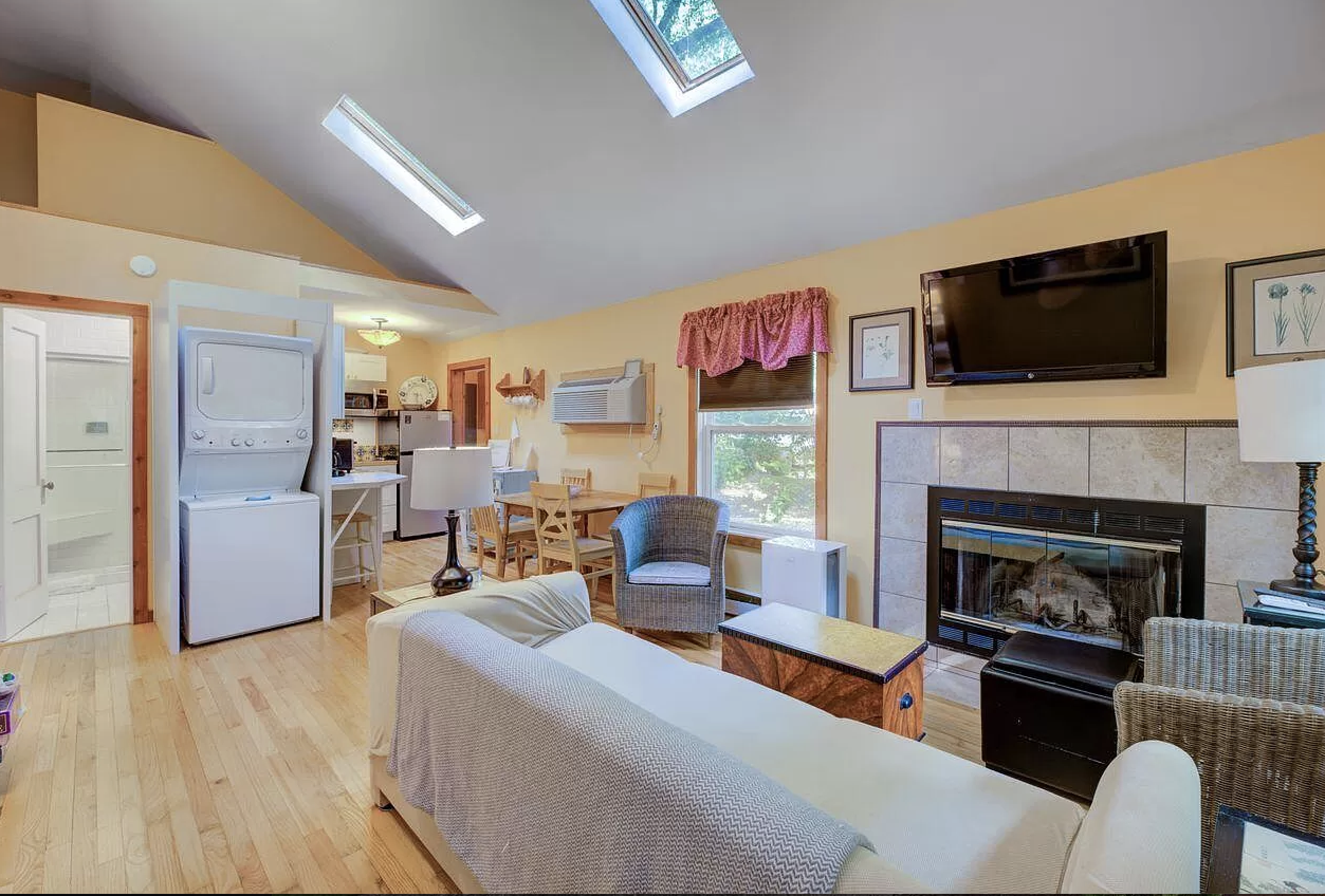 yellow living room 