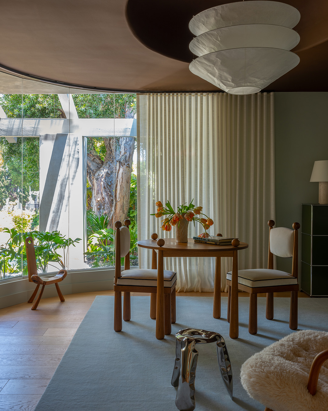 two person table near curved window