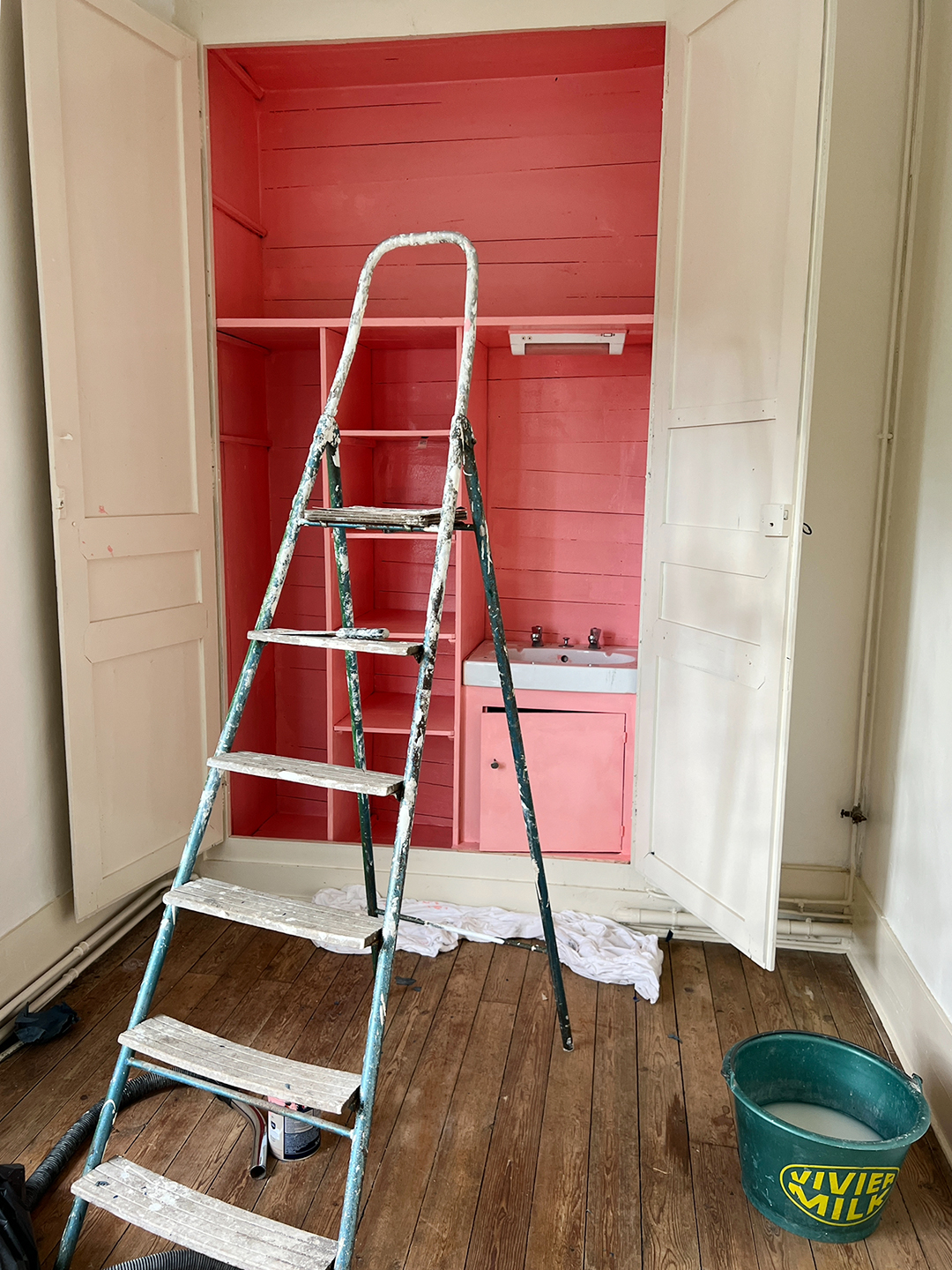 Closet painted pink inside