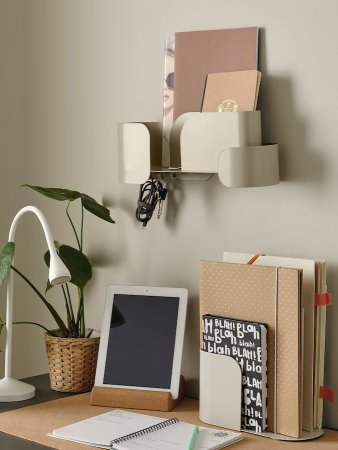 wall organizer