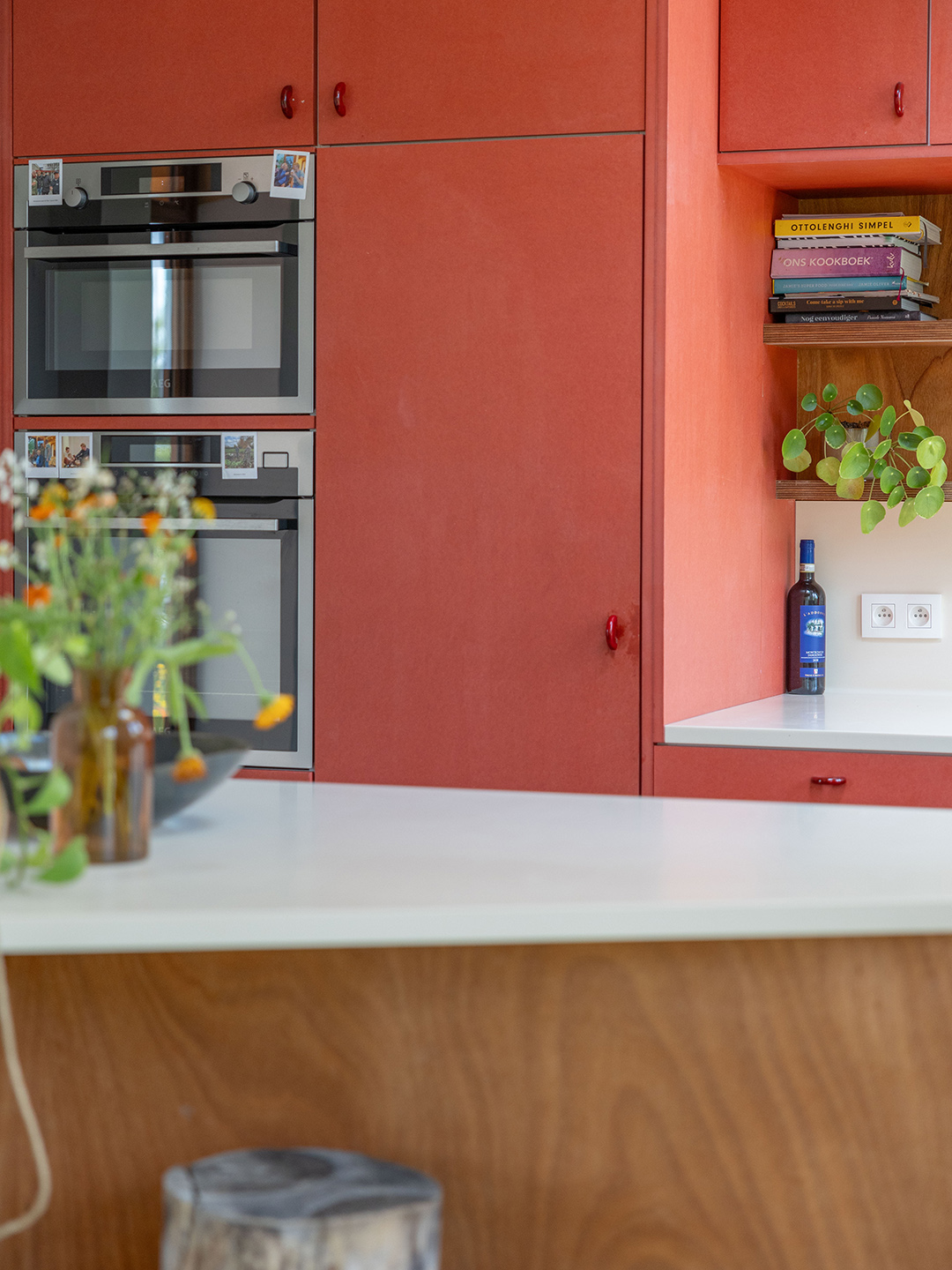 red fridge cabinet