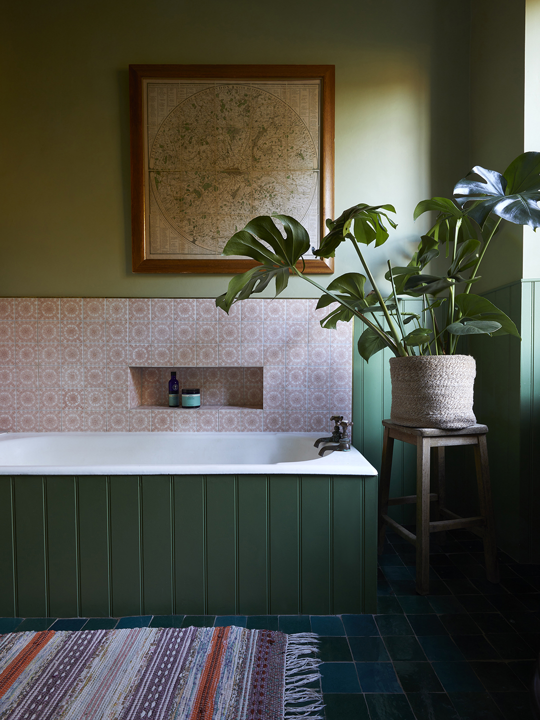 green tub