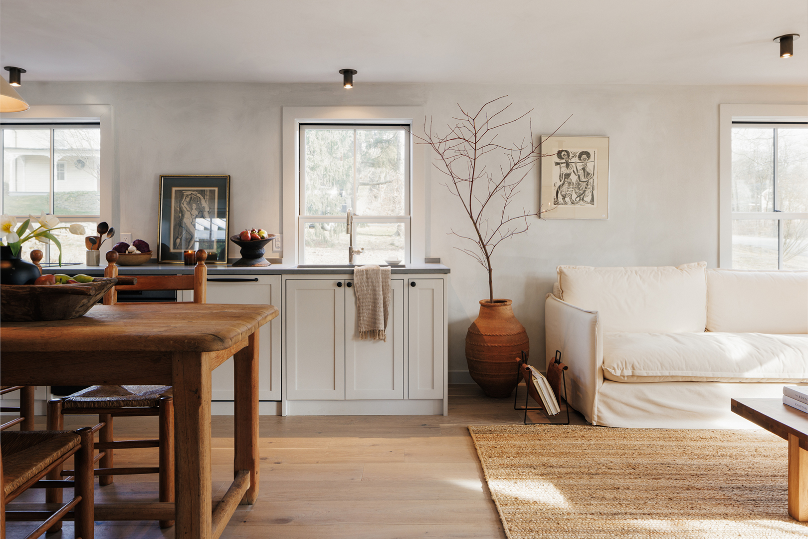 Combined kitchen and living room